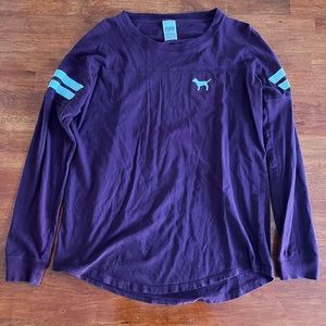 ‘Pink’ maroon backless shirt.